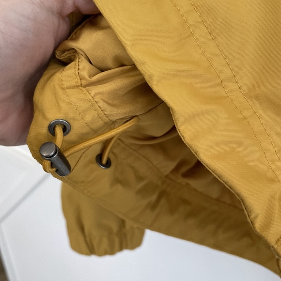 ARITZIA The Group Babaton Raindrop Anorak - Cario Gold Sz XS - Picture 7 of 7
